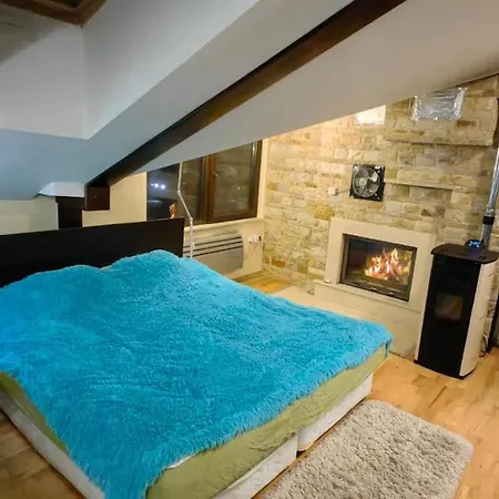 One Bedroom Flat With Sauna 班斯科